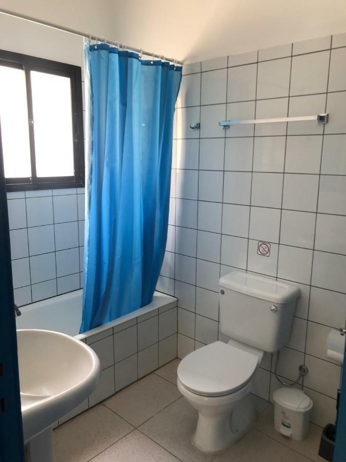 Aparthotel Athinas Court Pafos Zewnętrze zdjęcie