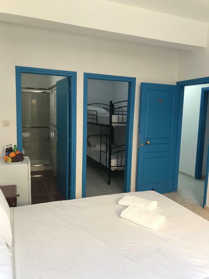 Aparthotel Athinas Court Pafos Zewnętrze zdjęcie
