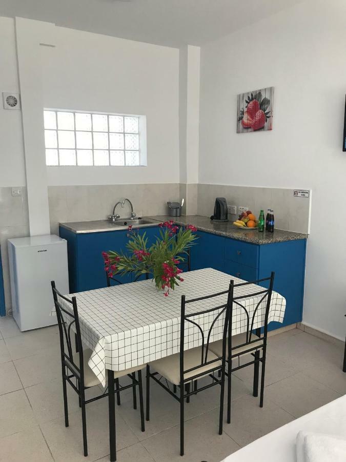 Aparthotel Athinas Court Pafos Zewnętrze zdjęcie